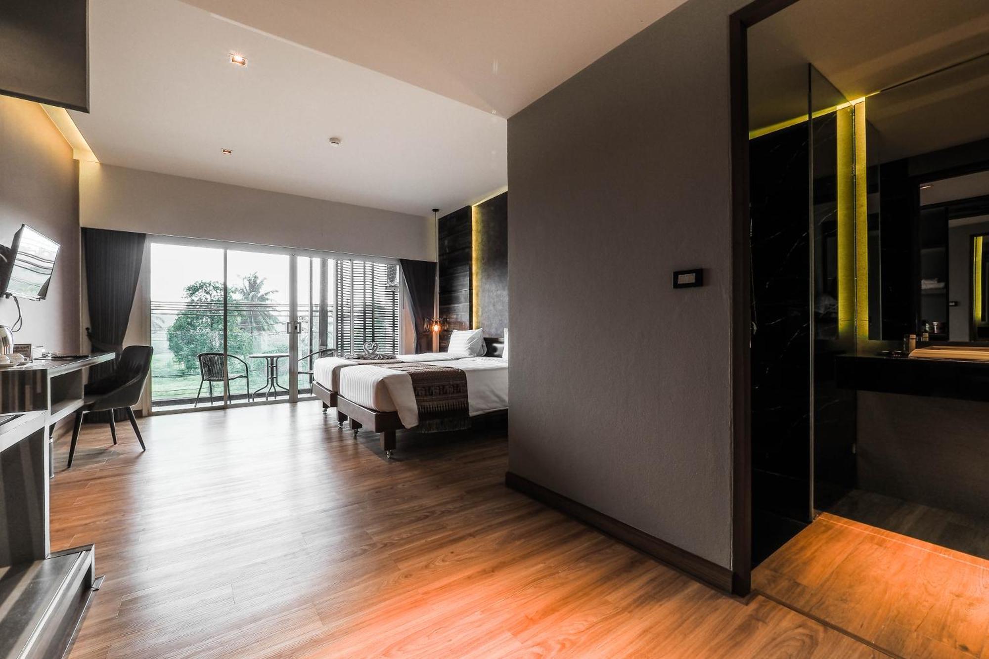 The Glory Gold Hotel Khao Lak Eksteriør billede