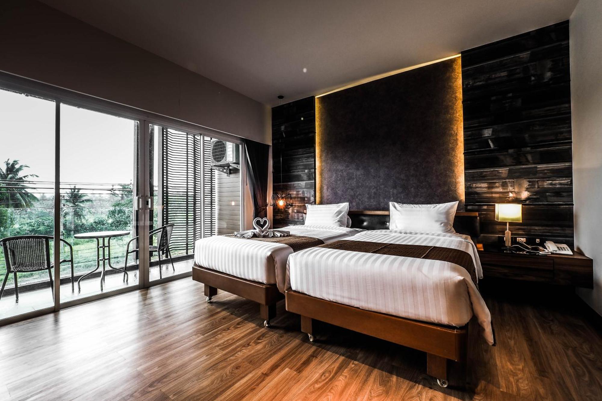 The Glory Gold Hotel Khao Lak Eksteriør billede